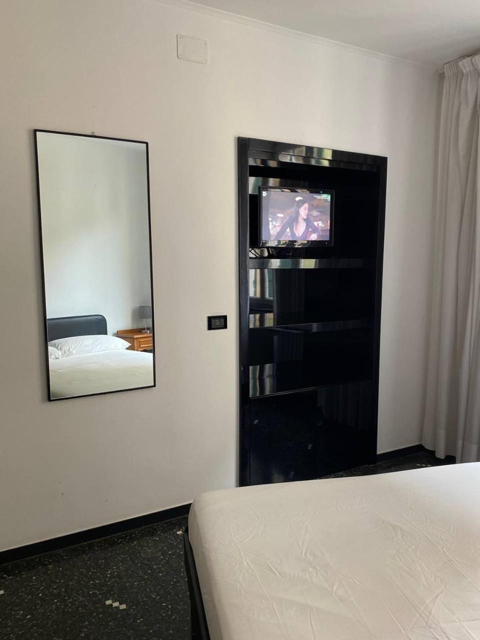 Martel Rooms - Genova Centro Brignole Esterno foto