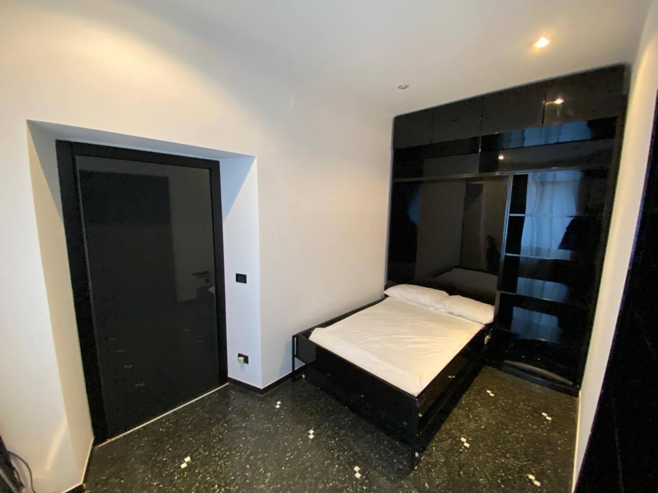 Martel Rooms - Genova Centro Brignole Esterno foto